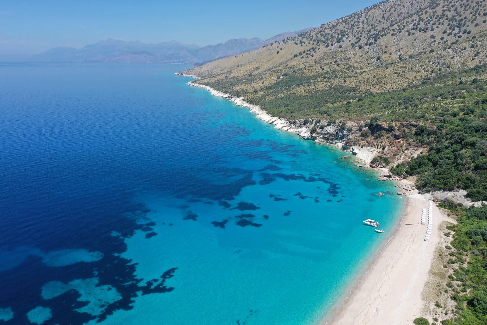 Sandee Kroreza Beach