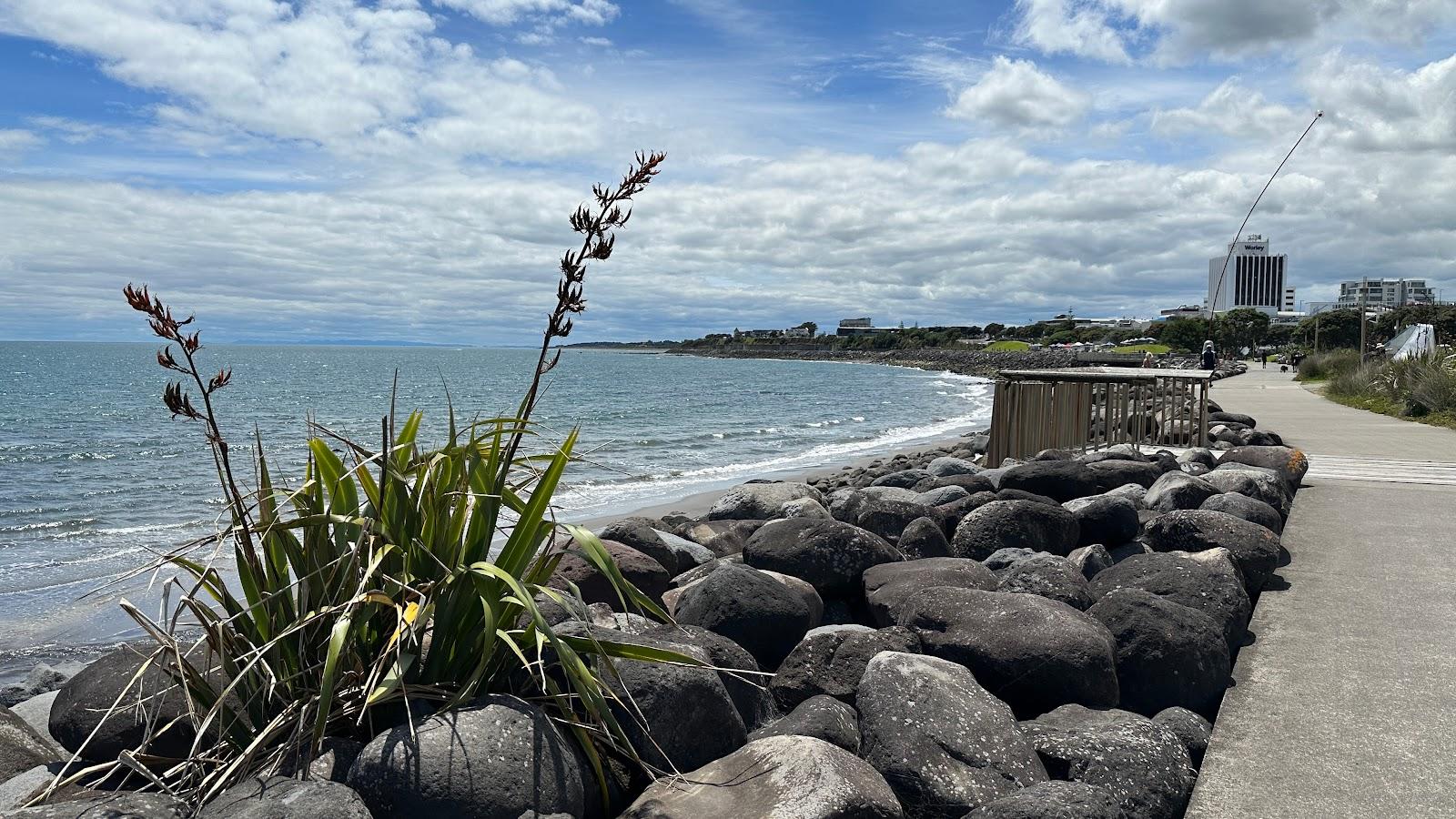 Sandee Coastal Walkway Foreshore