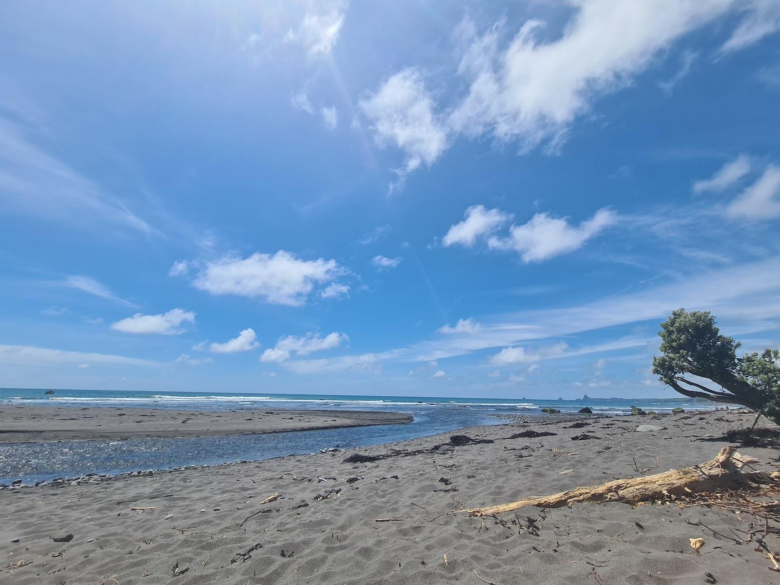 Sandee Weld Road Beach