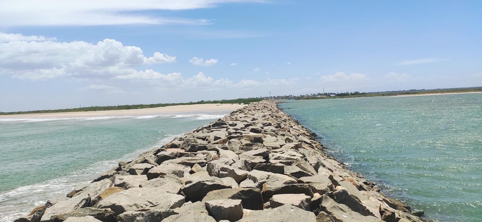 Sandee Punnakayal Beach Photo