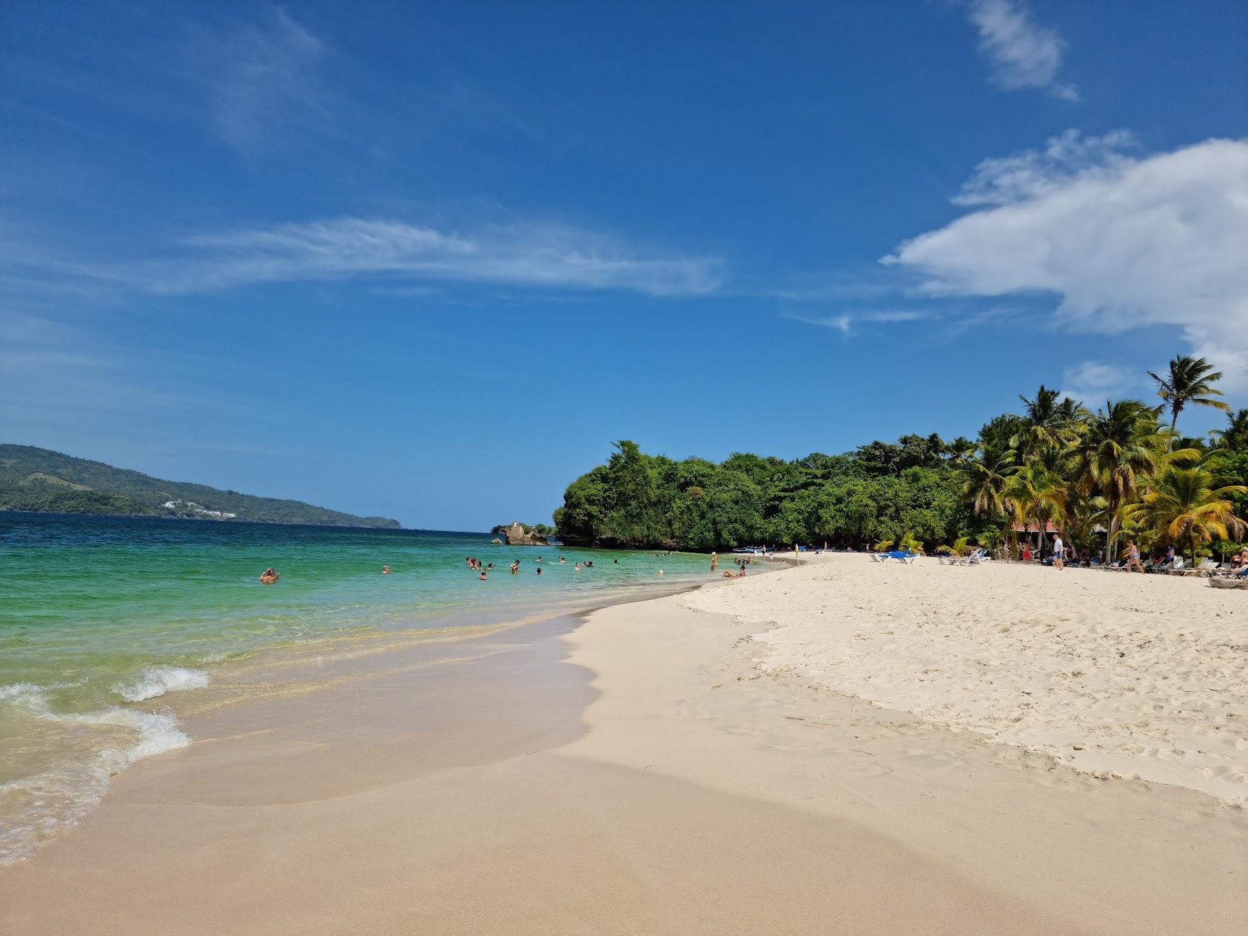 Sandee Cayo Levantado