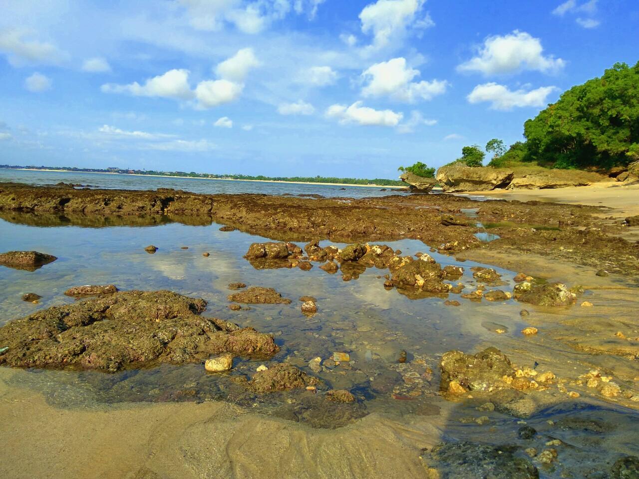 Sandee Pantai Mimpi Pondok Pemuda