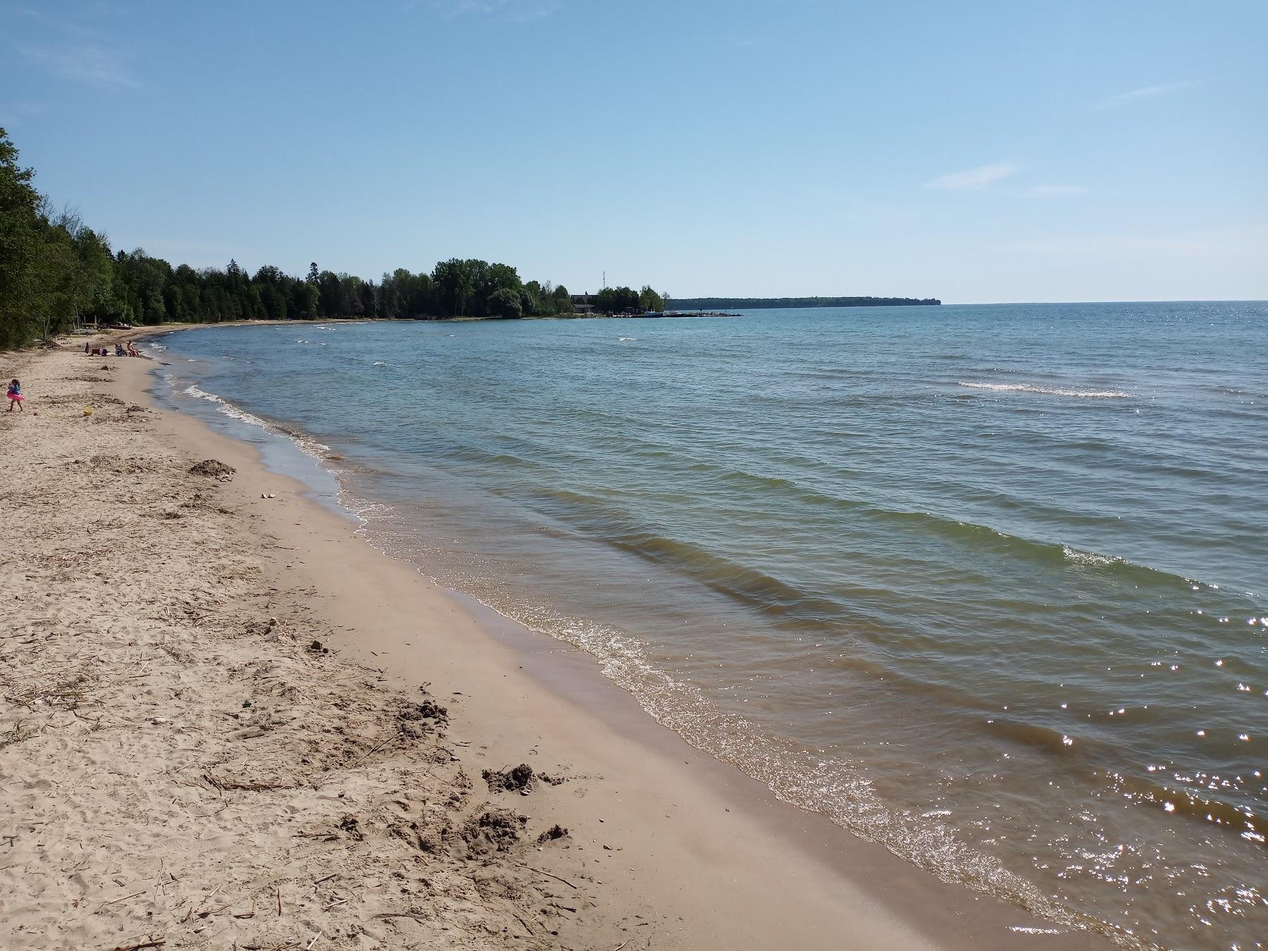 Sandee Plage Baie De Sable / Sand Bay Beach Photo