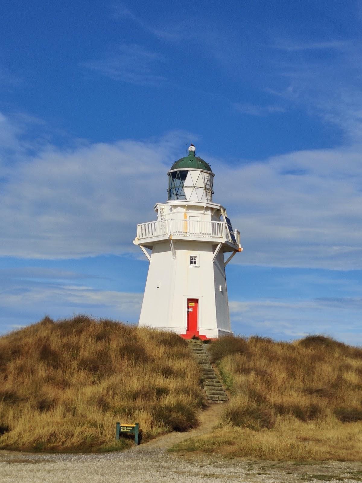 Sandee Waipapa Point Lighthouse