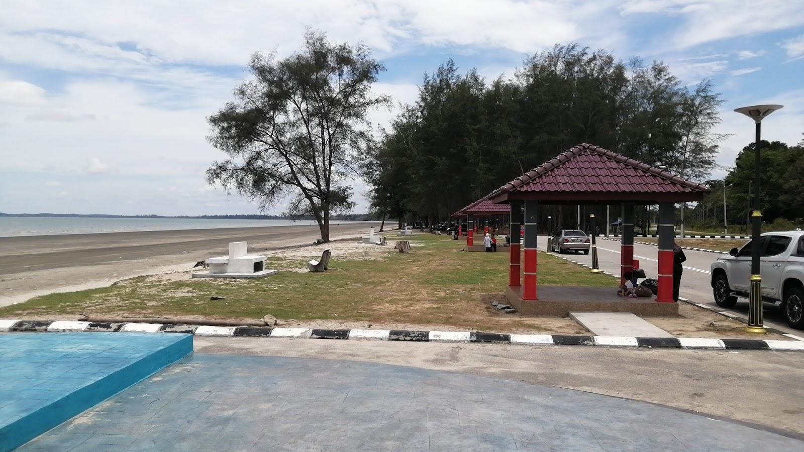 Sandee Sedili Bay Beach