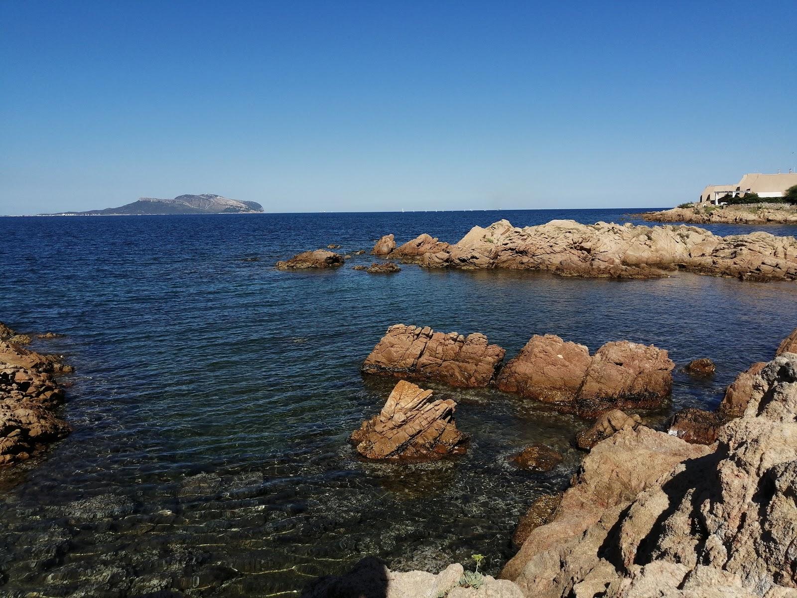 Sandee Una Piccola Spiaggia