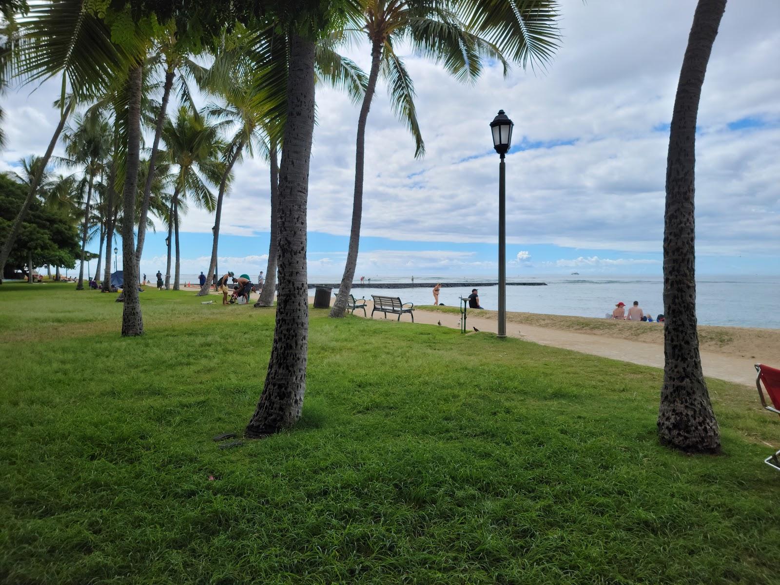 Sandee - Kapi'Olani Park