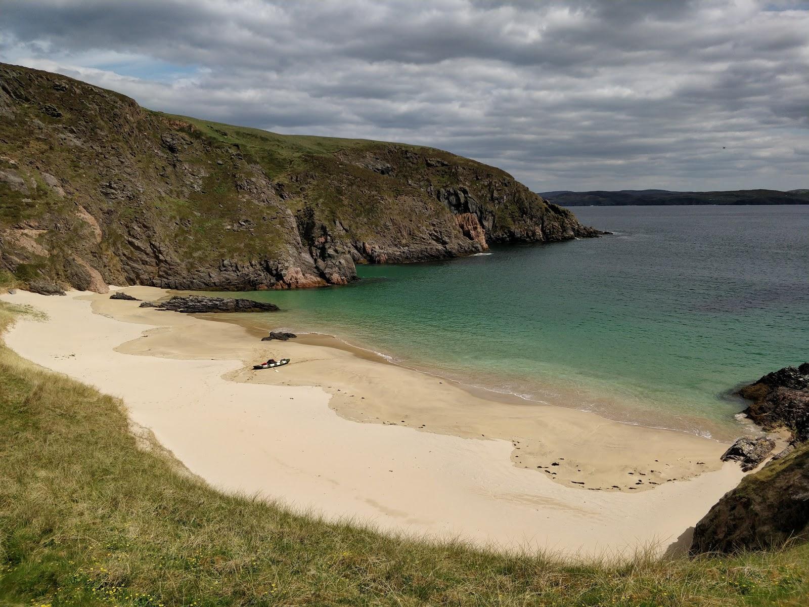 Sandee Neave Island Beach