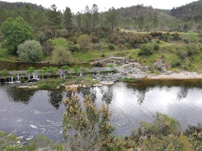 Sandee - Praia Fluvial Dos Gavioes