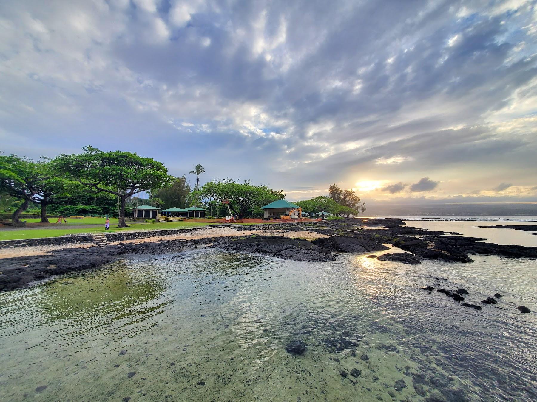 Sandee Onekahakaha Beach Park