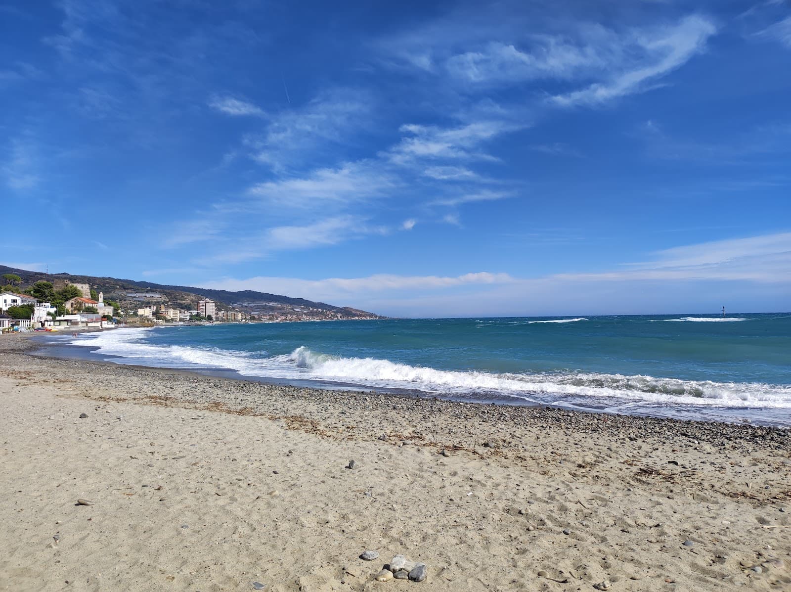 Sandee Daruma Beach Photo