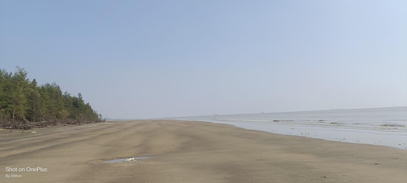 Sandee Kanaichatta Sea Beach