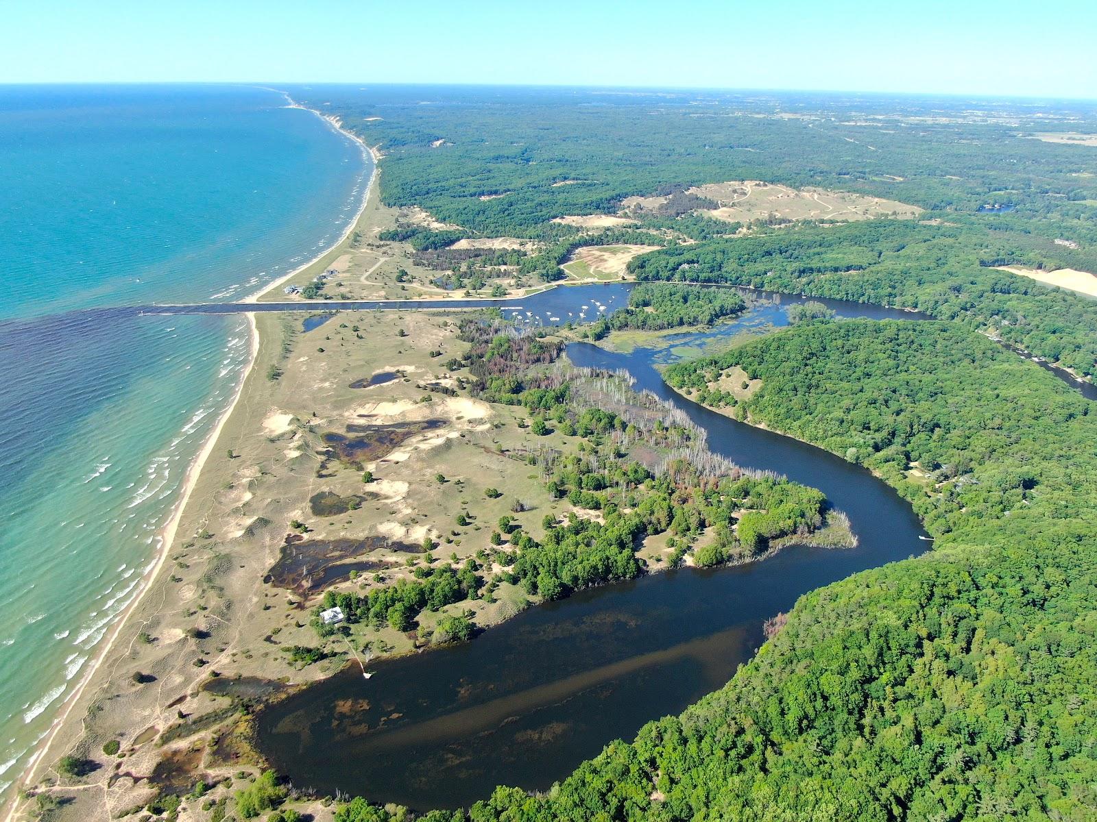 Sandee Saugatuck Harbor Natural Area