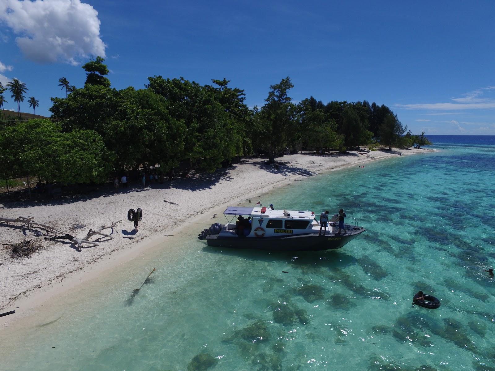 Sandee - Wisata Bahari Pantai Jikumerasa