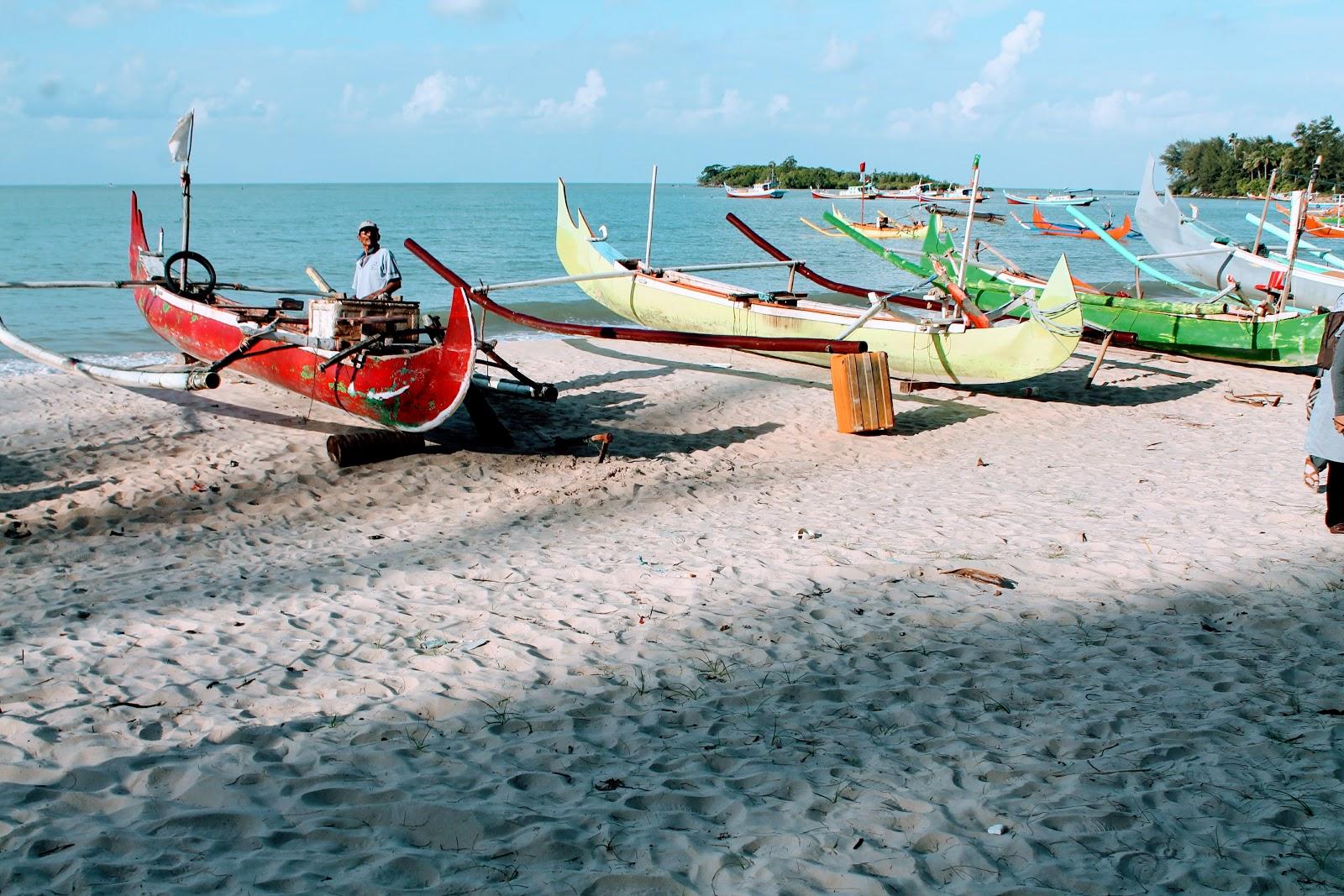 Sandee - Lolak Beach