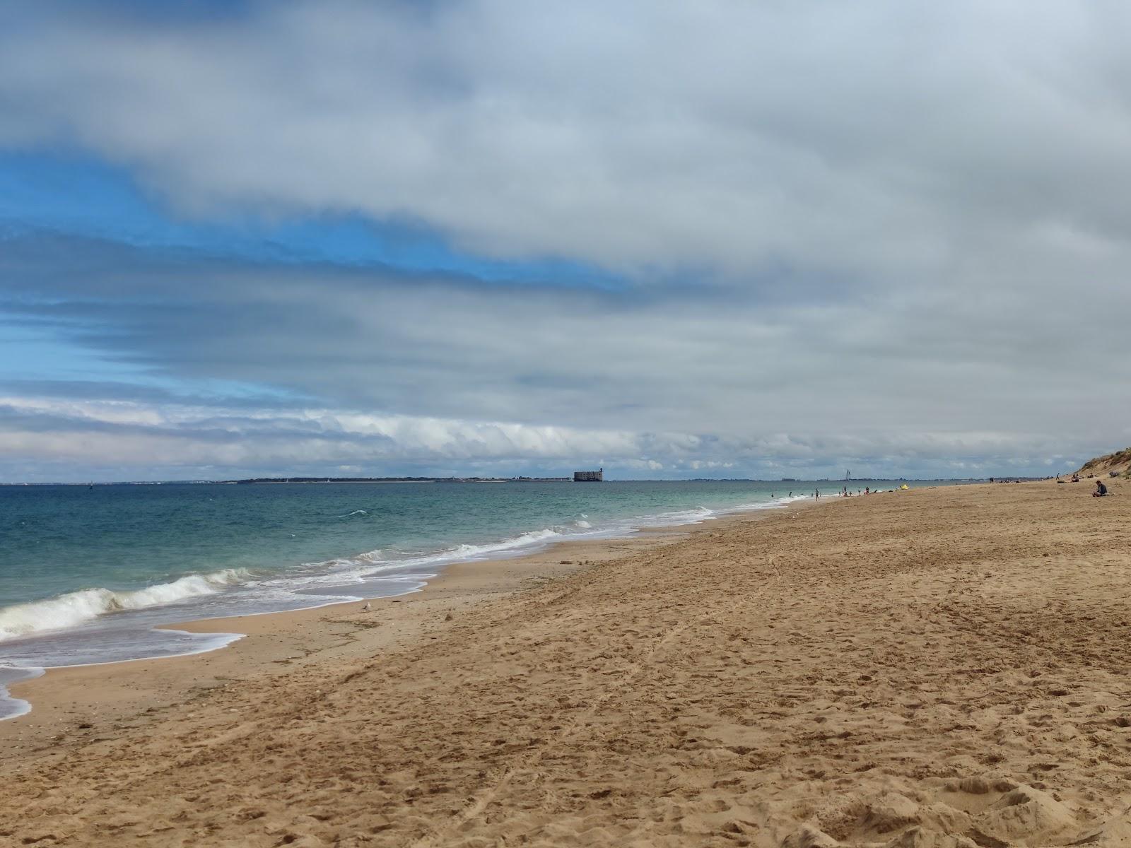 Sandee Plage Naturiste Des Saumonards Photo