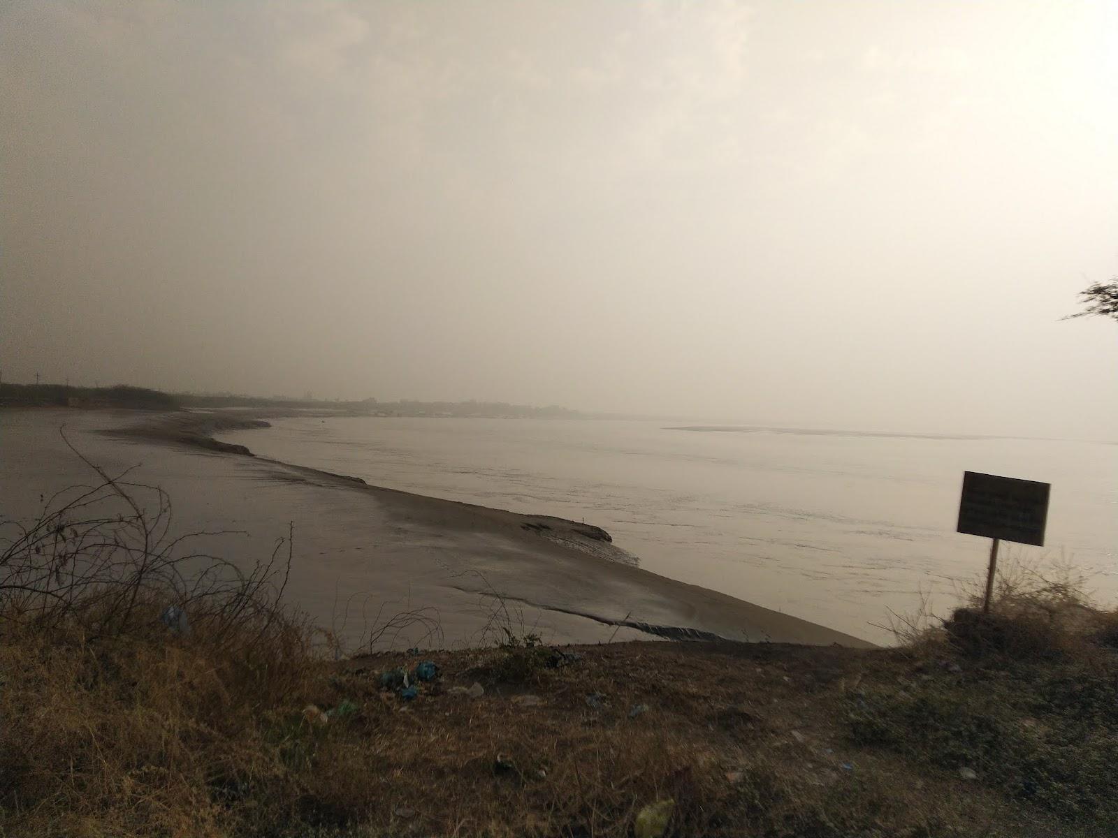 Sandee Kaladra Beach