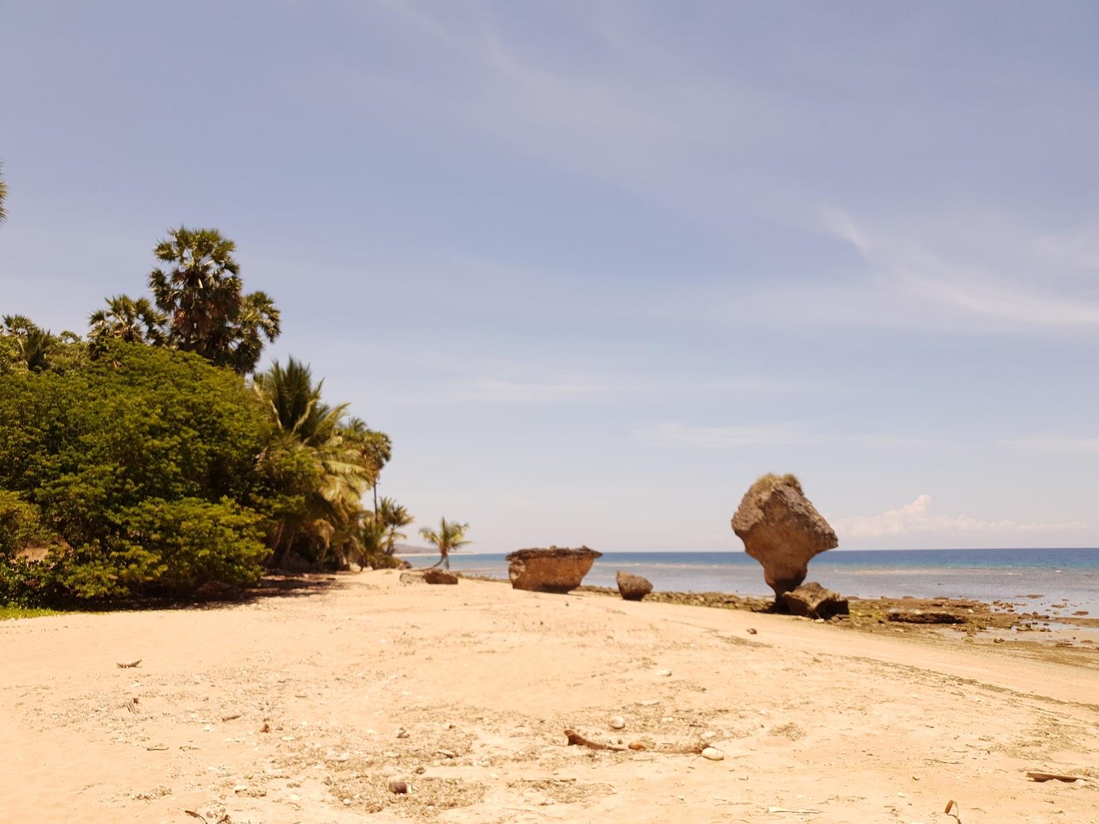 Sandee Pantai Rekreasi Uatabo