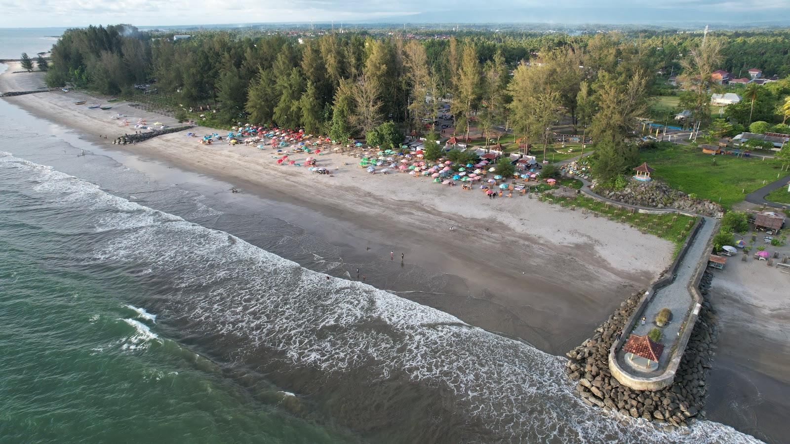 Sandee Pantai Kata Pariaman