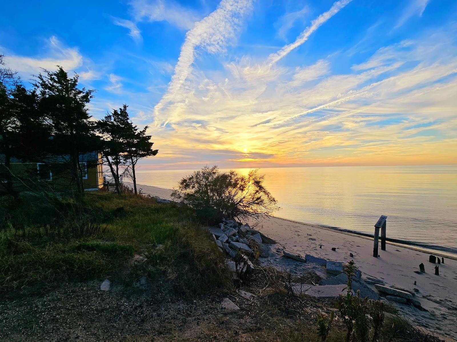 Sandee High Beach