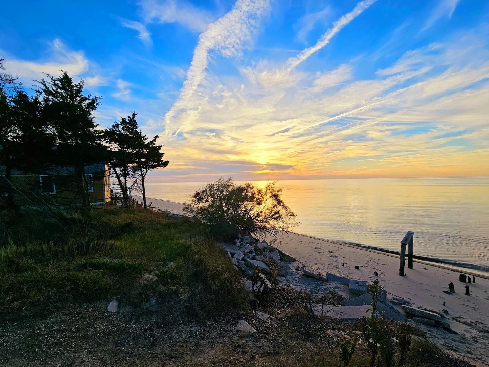 Sandee High Beach Photo