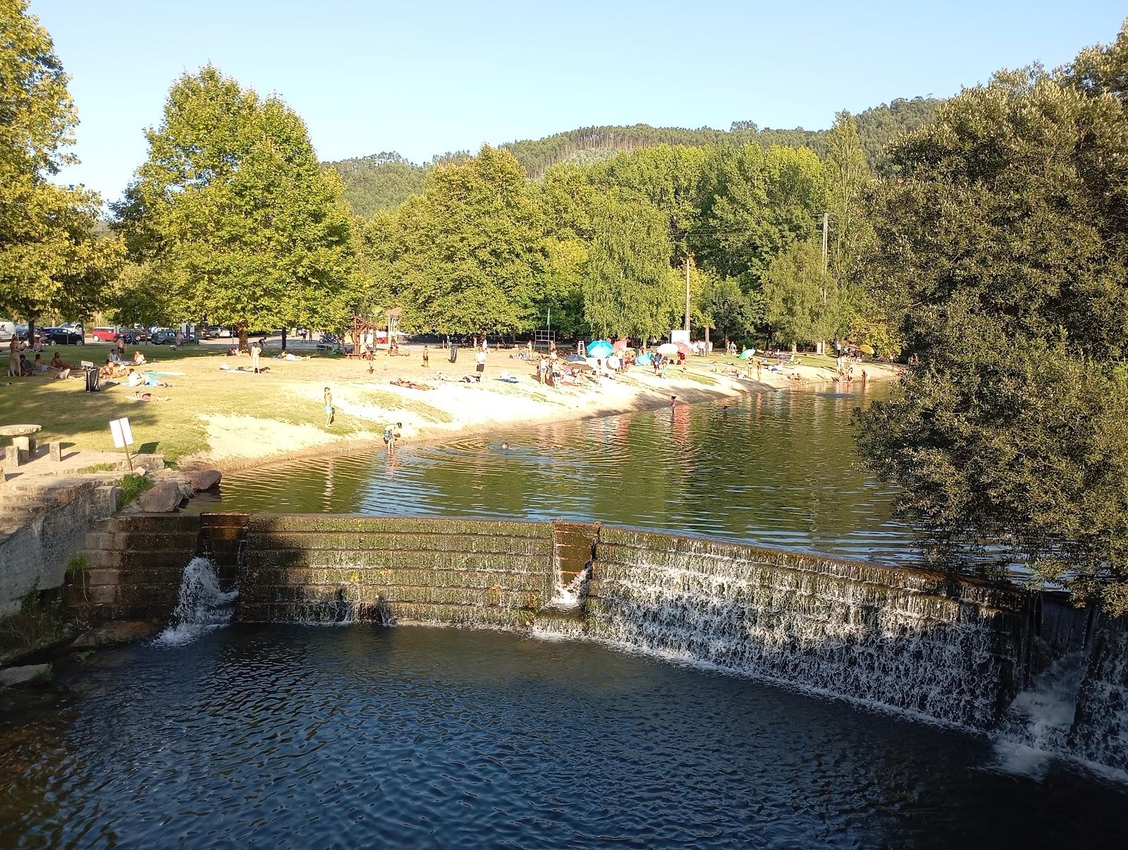 Sandee - Praia Fluvial Burgaes