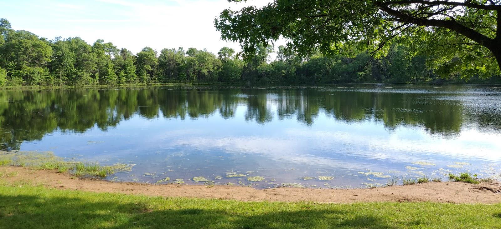 Sandee Old Veteran Lake Park