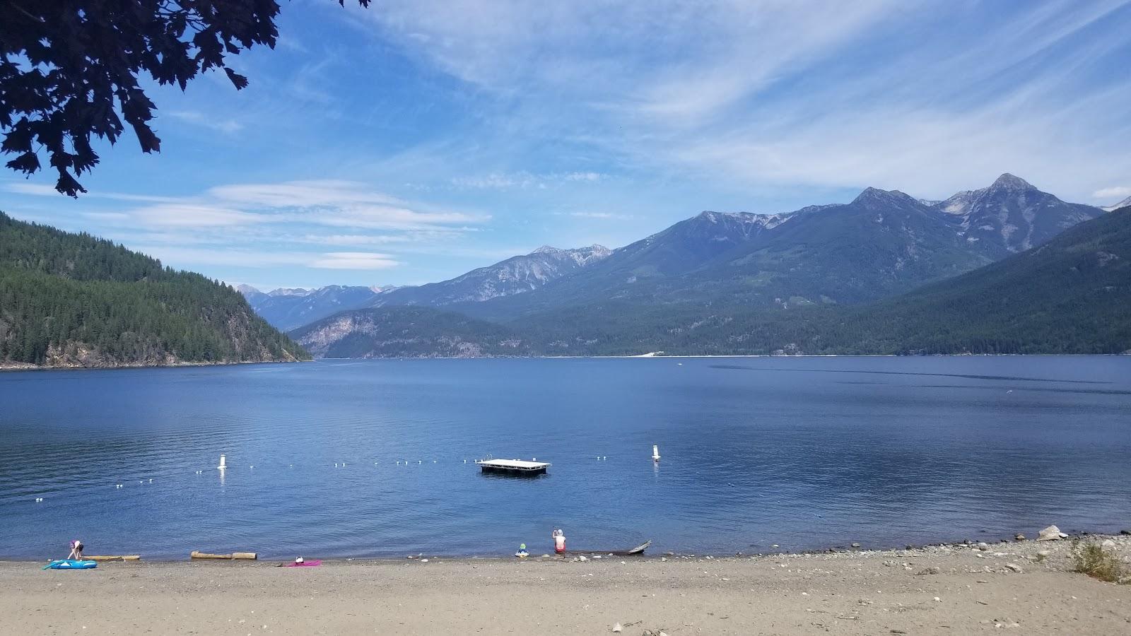 Sandee Kaslo Beach
