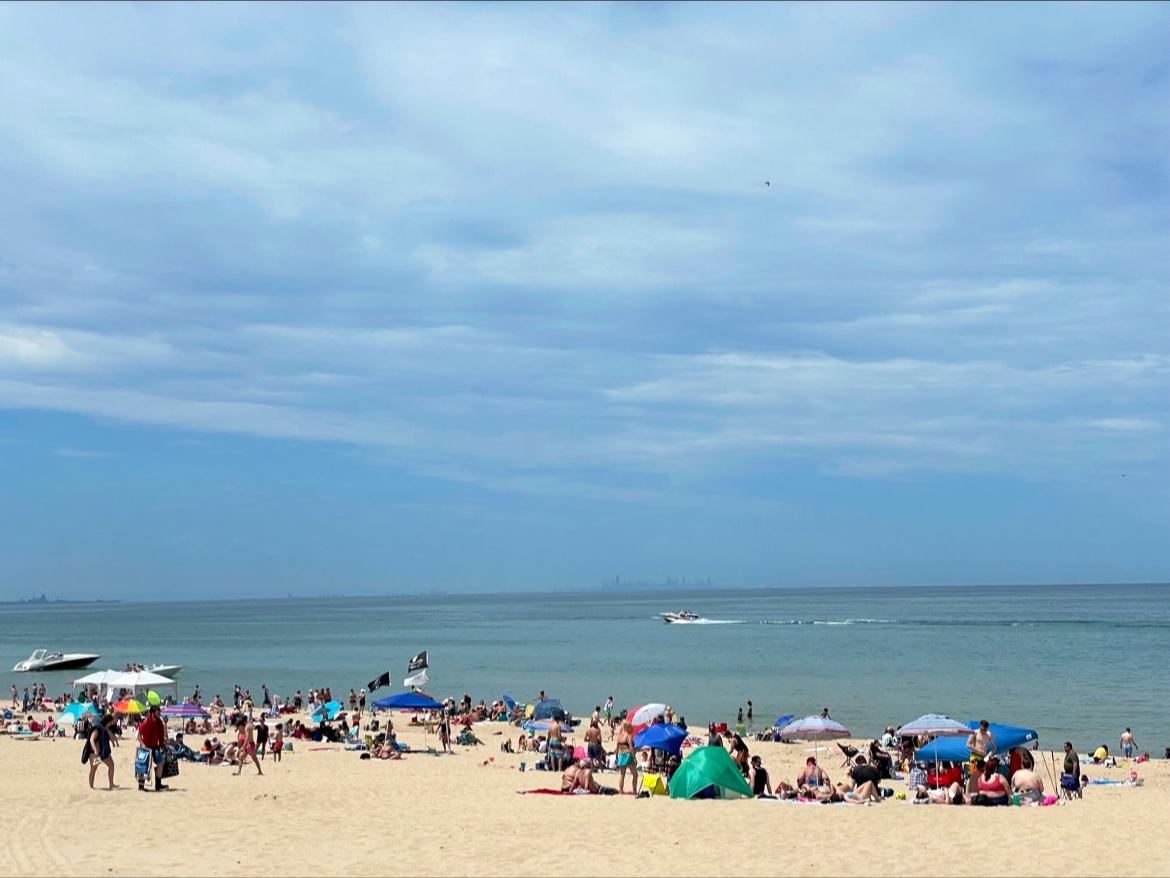 Sandee Wells Street Beach