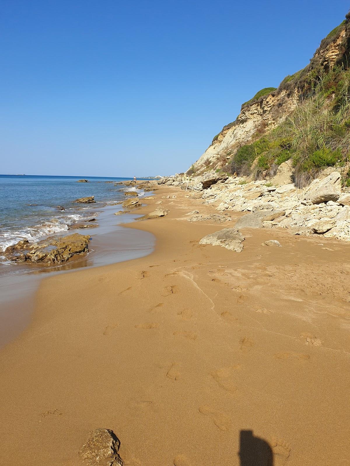 Sandee Lakkiess Beach Photo