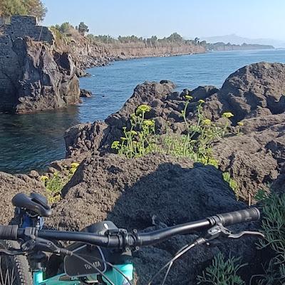 Sandee - Spiaggia Pozzillo