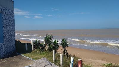 Sandee - Praia De Manguinhos