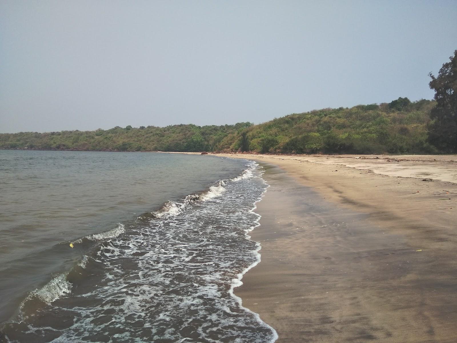 Sandee Madban Beach