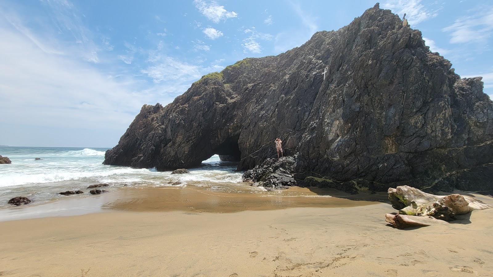 Sandee Playa Piedra De Tlacoyunque