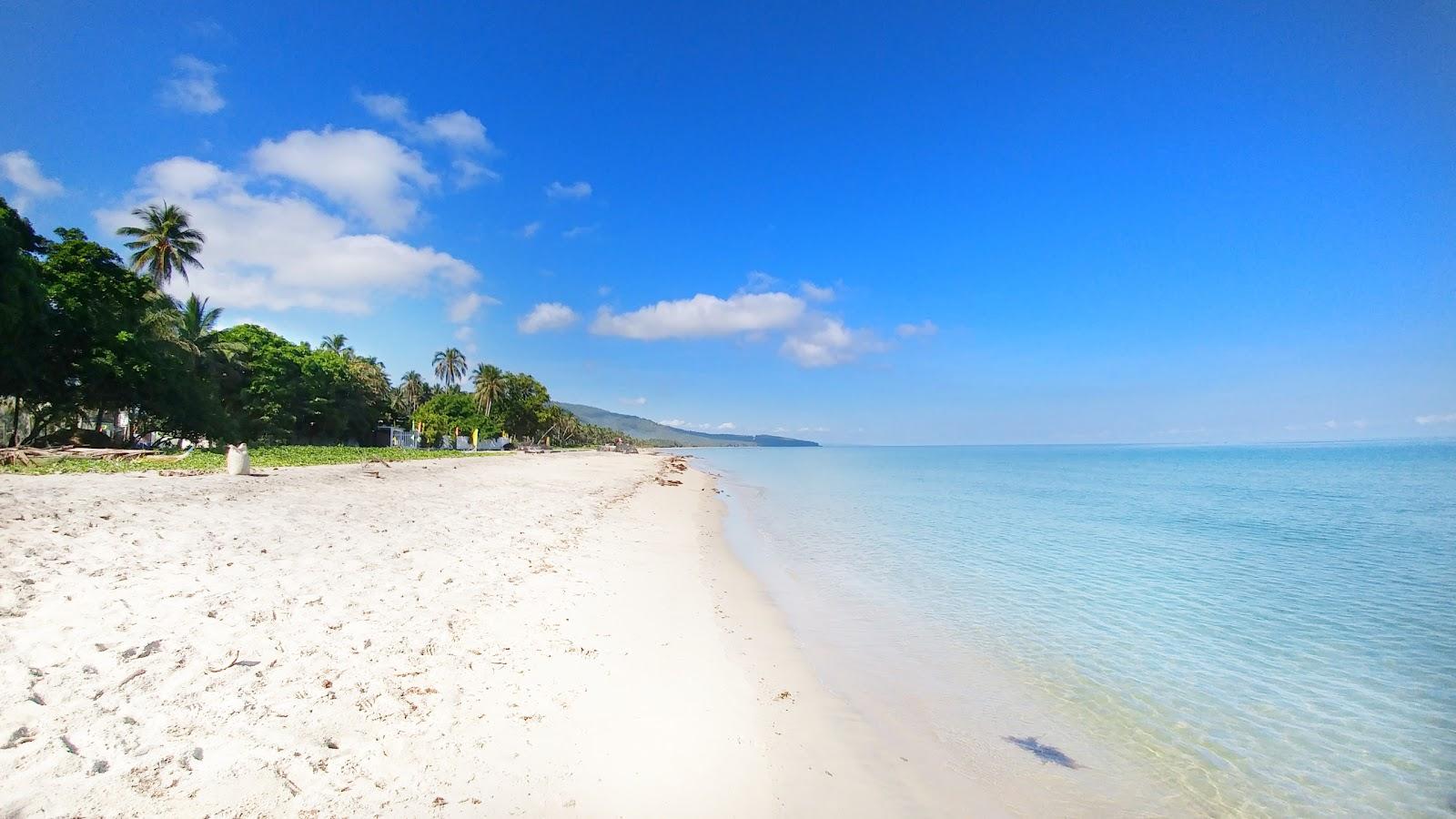 Sandee Charcoal Beach