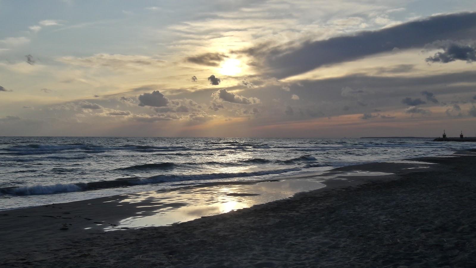 Sandee Stabilimento Appeal Beach