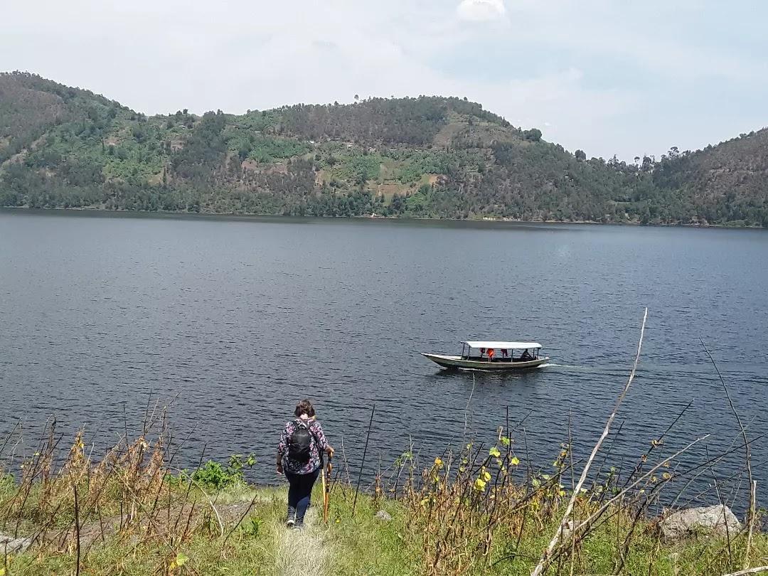 Sandee - Lake Burera