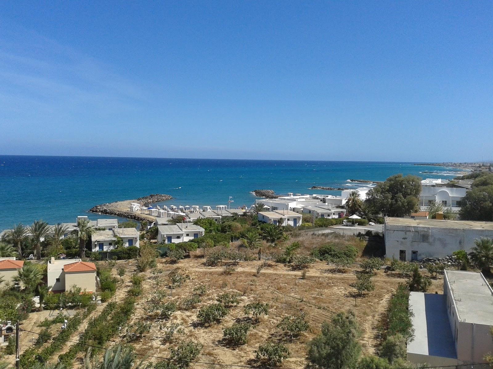 Sandee Vathianos Kambos Beach