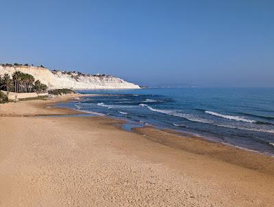 Sandee - Lido Rosello