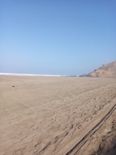 Sandee - El Hatillo Beach Club — Lotes De Playa