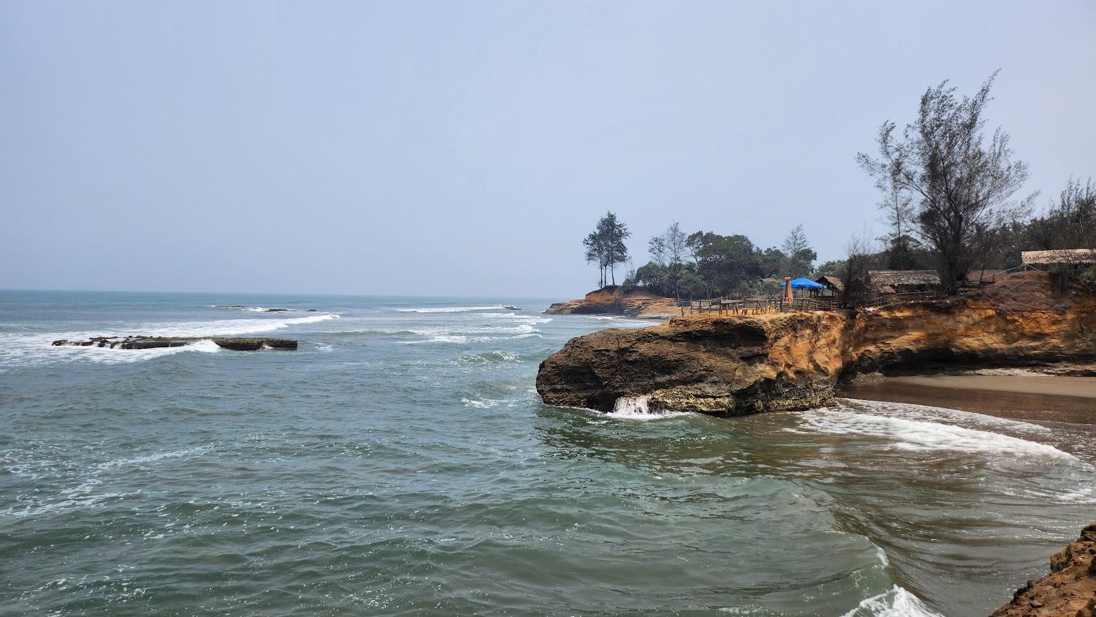 Sandee Sungai Suci Beach