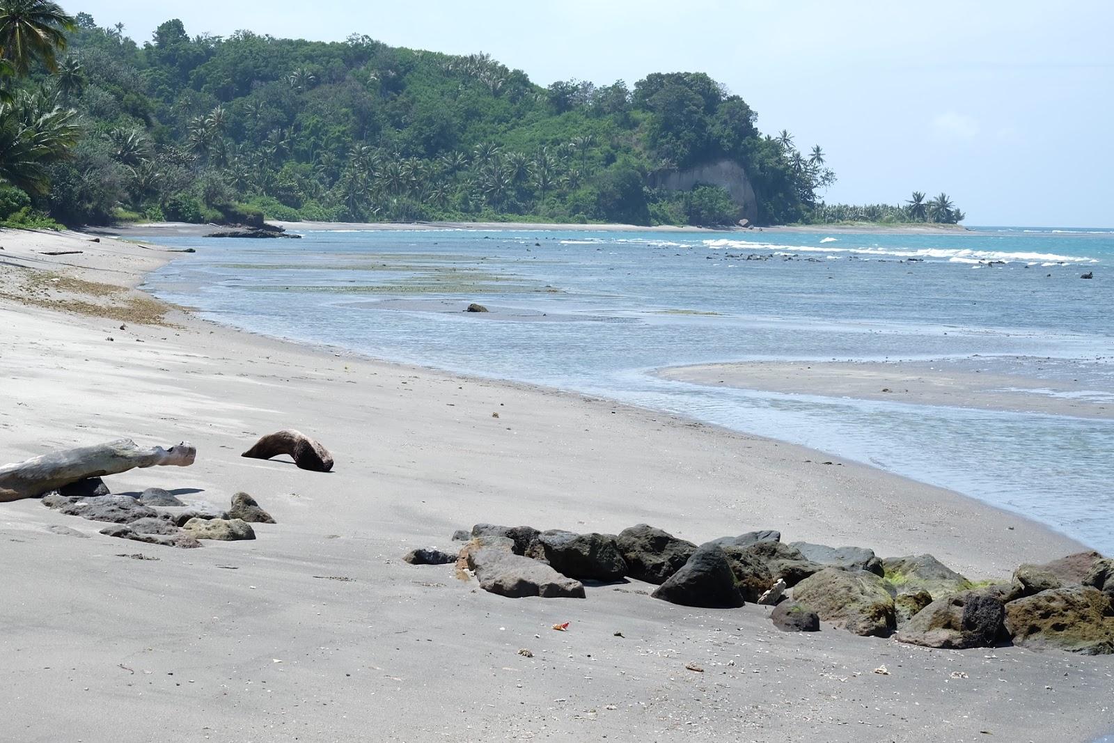 Sandee Pantai Lumintang Ratahan