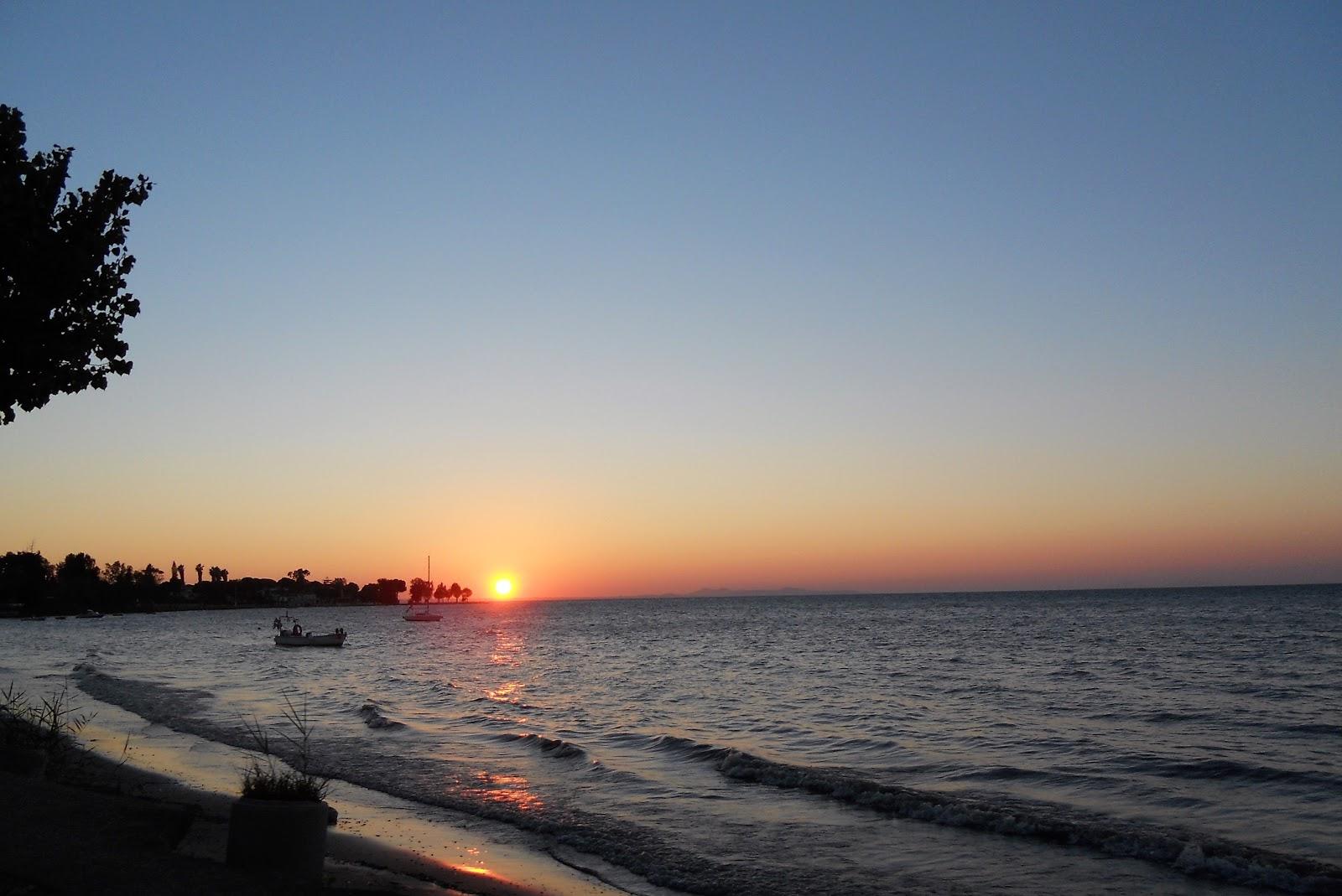 Sandee Vrachneikon Beach