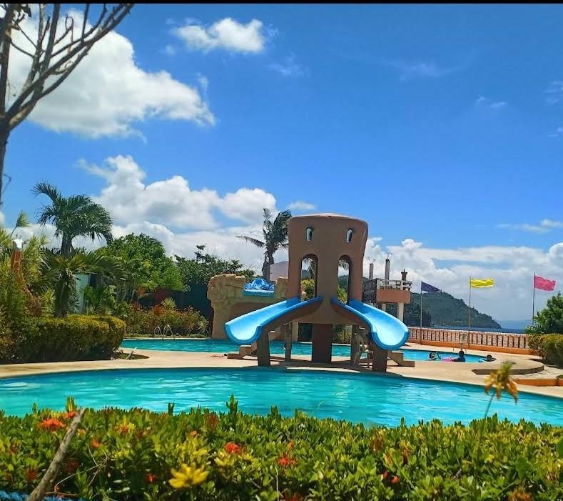 Sandee Euresian Paradise Beach