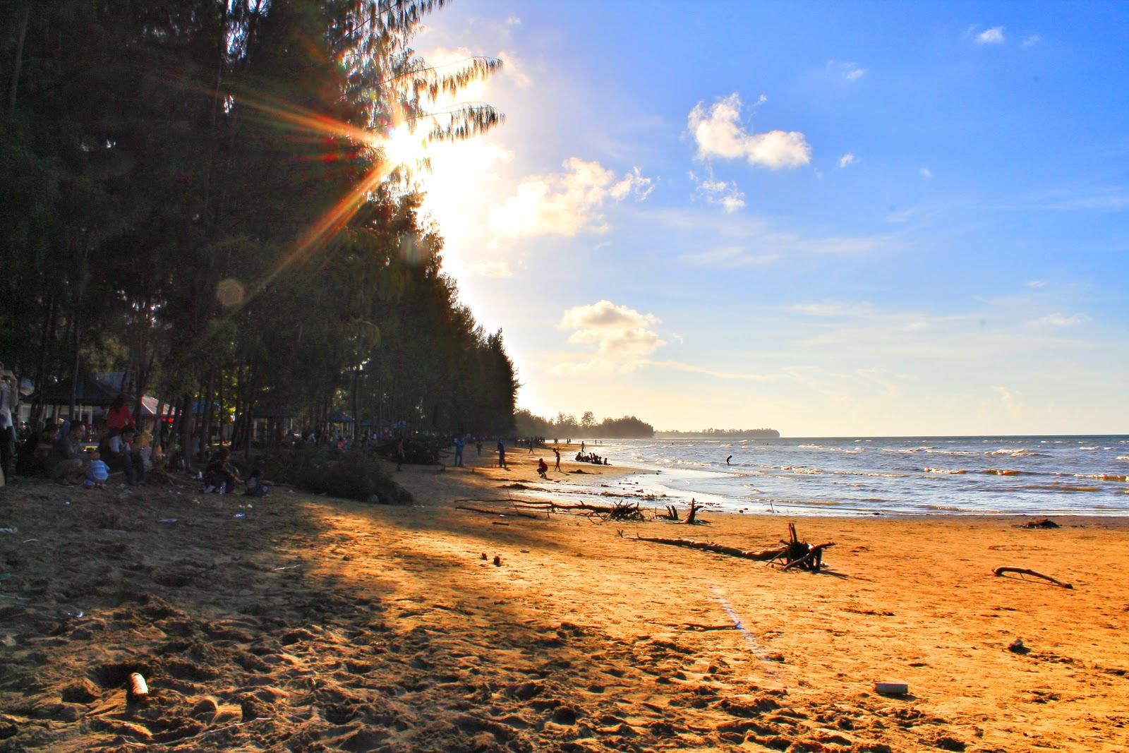 Sandee Gumumai Beach Photo