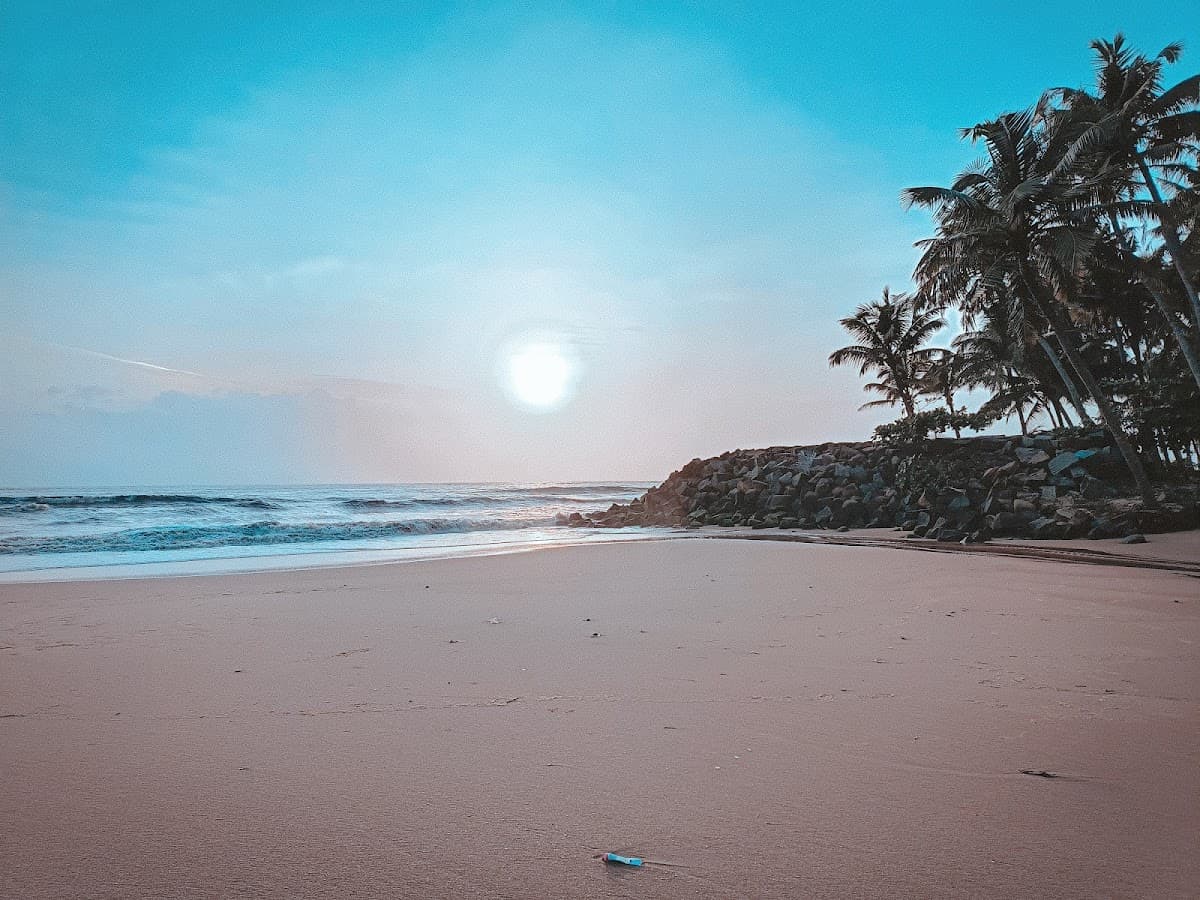 Sandee - Aarattukadavu Arappa Beach