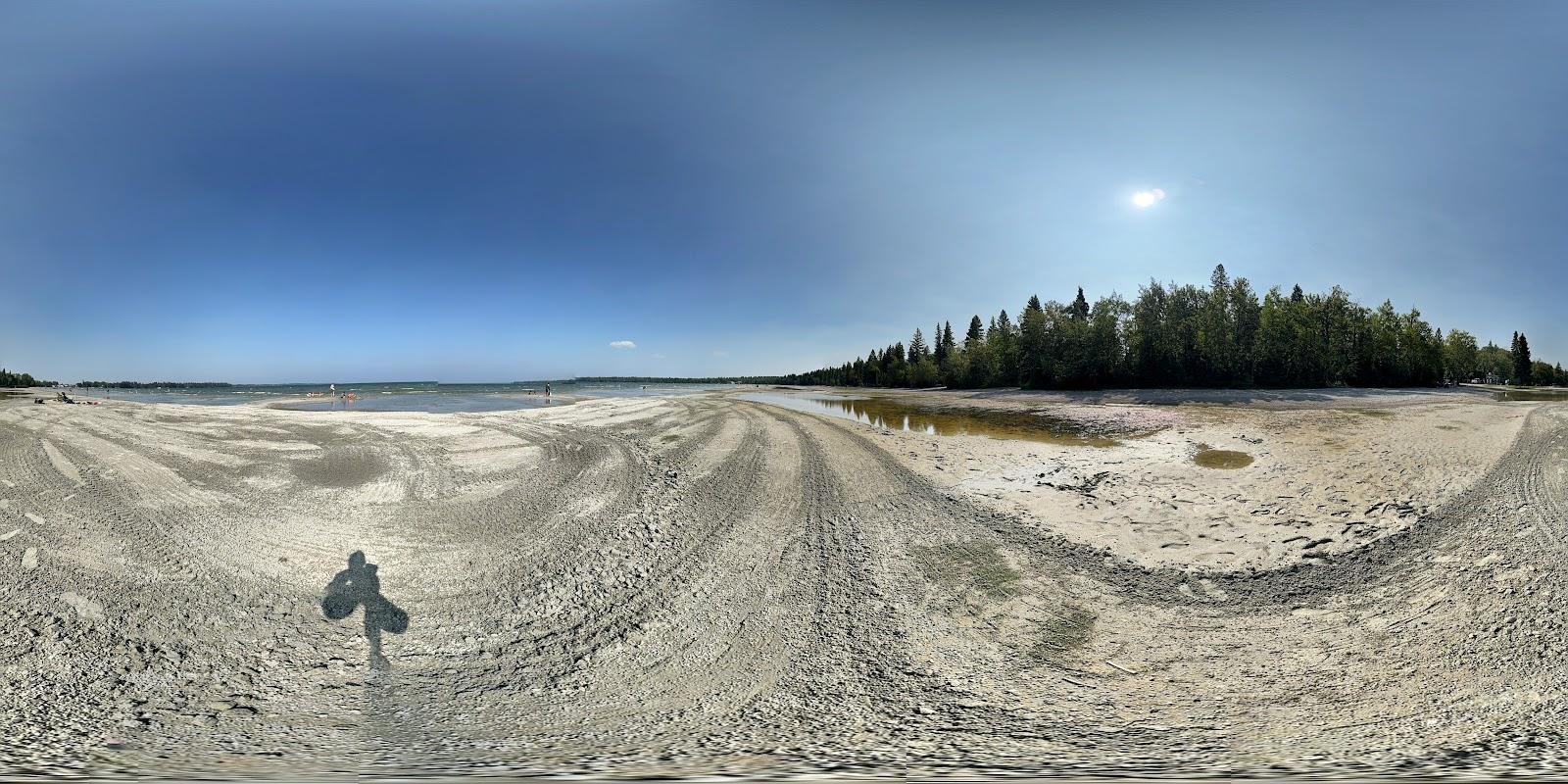 Sandee Waskateena Beach