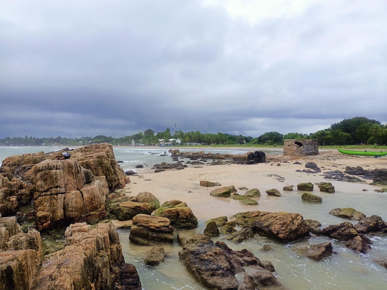 Sandee Salli Beach