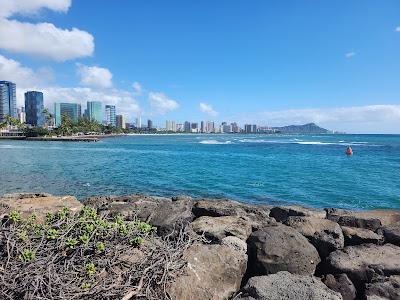 Sandee - Kakaako Waterfront Park