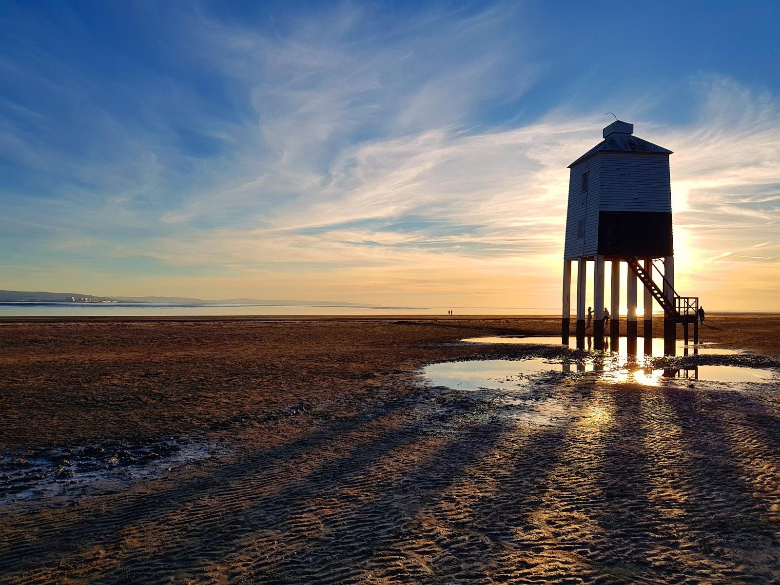 Sandee Beach Lighthouse Beach Photo